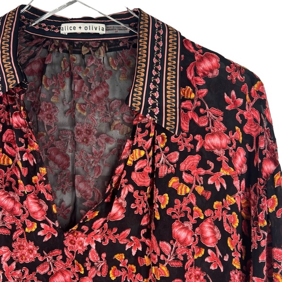ALICE & OLIVIA Desiree Velvet Effect Blouse Textured Sheer Floral V-Neck - Picture 5 of 11